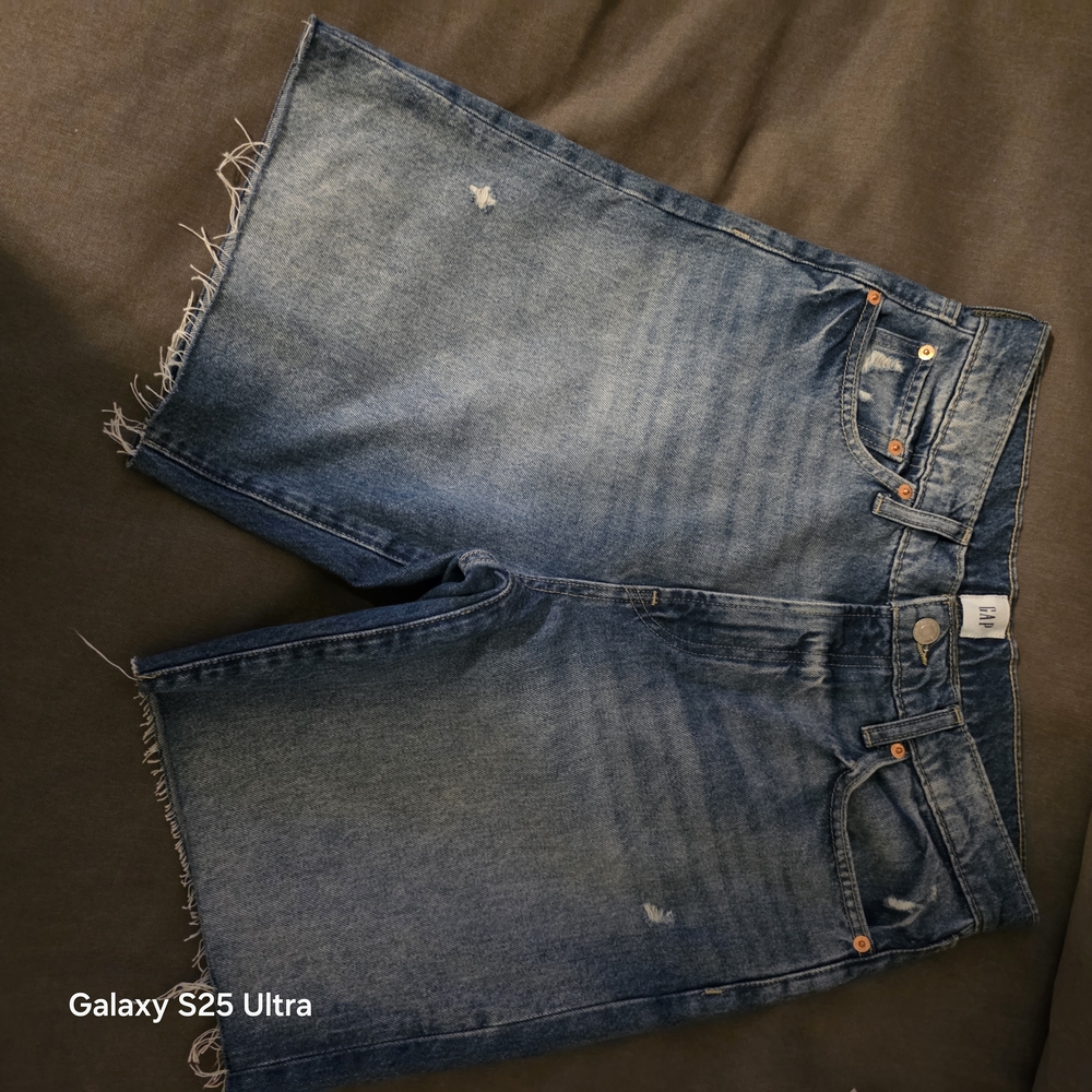 W099 GAP Dark Blue Denim Bermuda Shorts